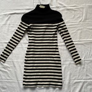 Top shop knit black and white dress size2